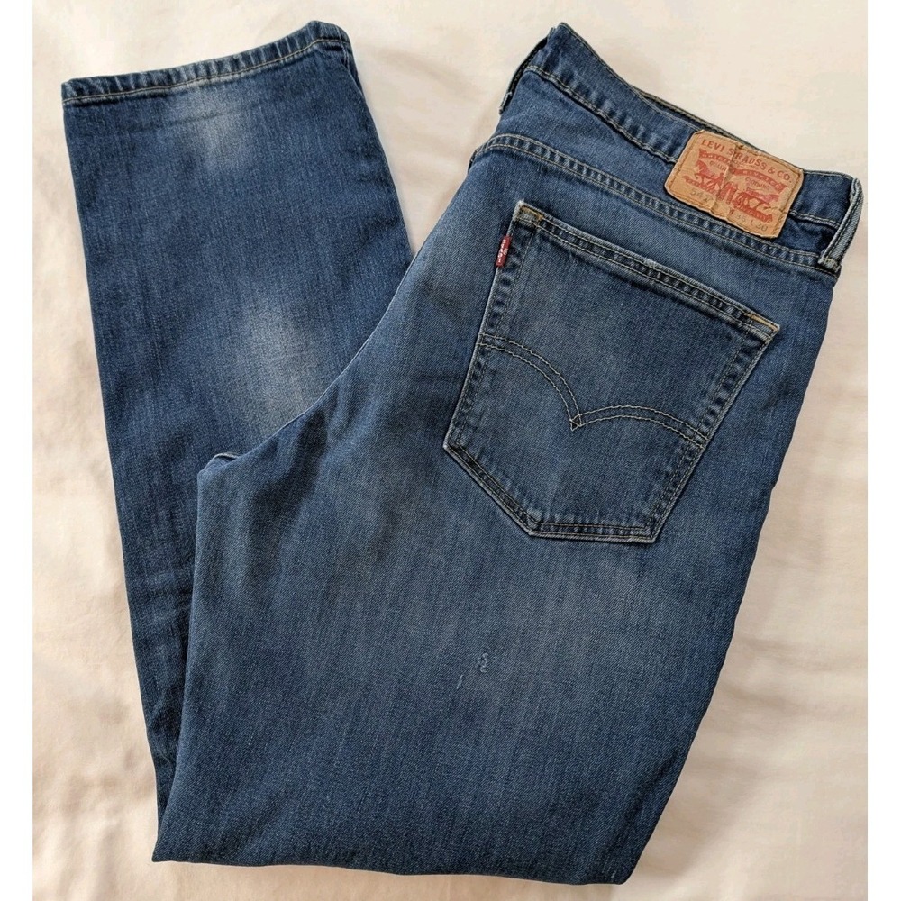 Levi's 541 Athletic Taper Jeans Men's 36x30 Blue Denim18181-0015 Dark Wash
